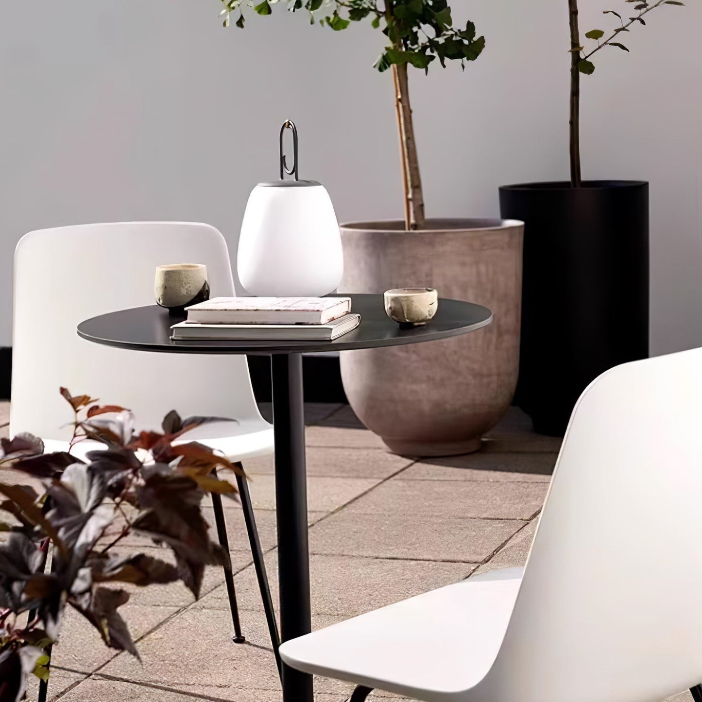 Viva – Tragbare Tischlampe mit Akku für Innen- und Außenbereich