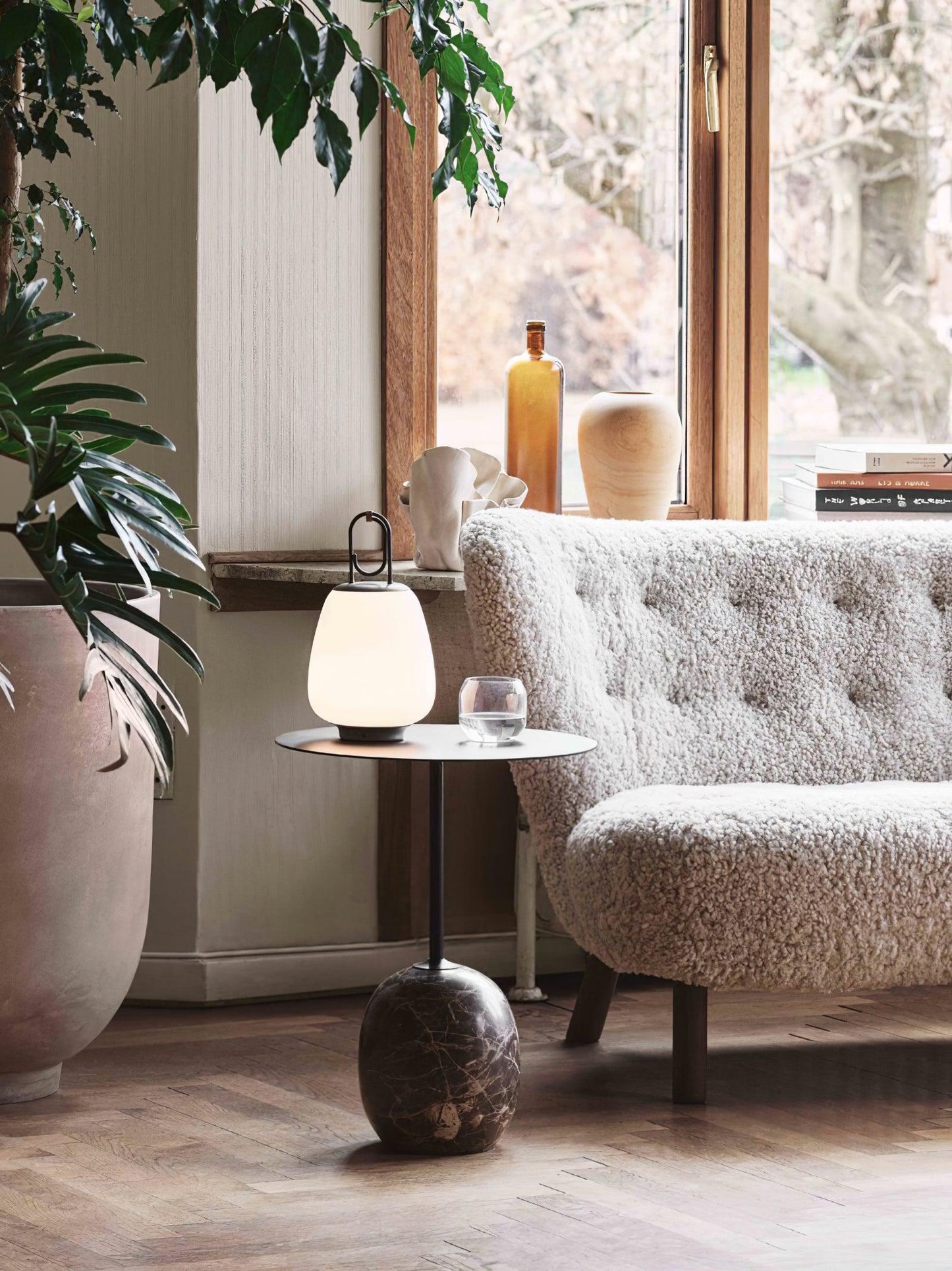 Viva – Tragbare Tischlampe mit Akku für Innen- und Außenbereich