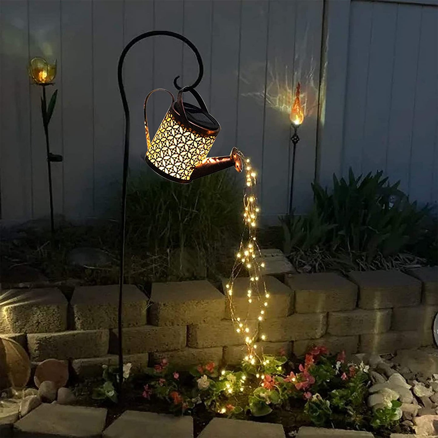 Luminosa – Solar garden lighting for a magical atmosphere