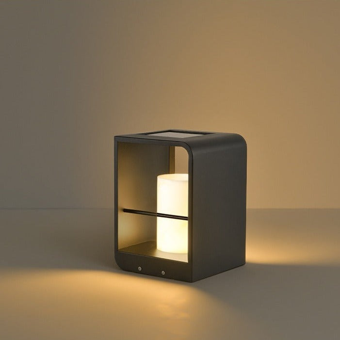 Lumi – Solar Garden Lantern Elegant Lighting for Outdoor Areas