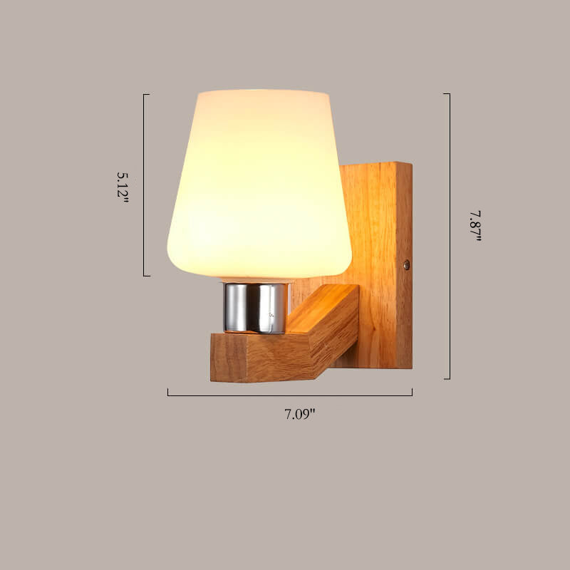 ScandiLicht – Moderne Wandlampe aus Glas und Holz für stilvolle Beleuchtung