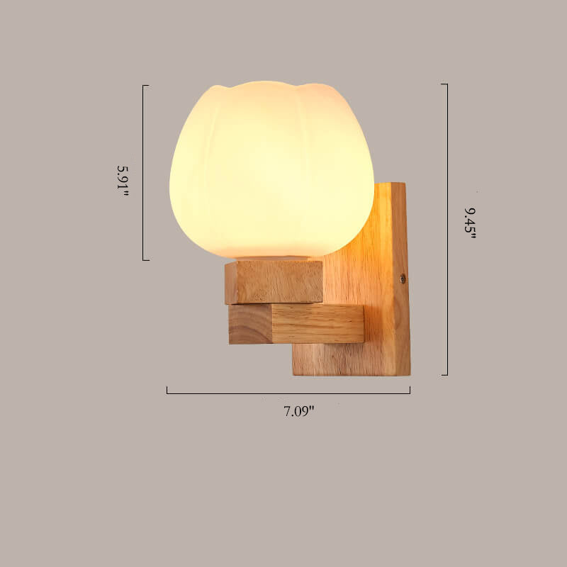 ScandiLicht – Moderne Wandlampe aus Glas und Holz für stilvolle Beleuchtung