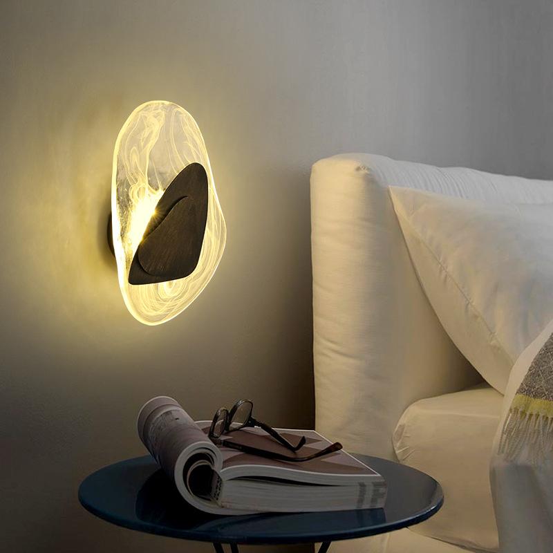 Nordic – Scandinavian wall lamp in elegant crystal design