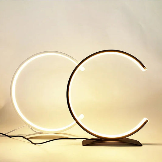 SleekTouch – Moderne Dim-Lampe für stilvolle Beleuchtung