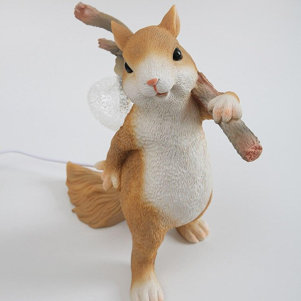 Nutlight – Squirrel lamp for a cozy atmosphere