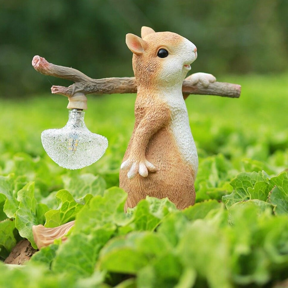 Nutlight – Squirrel lamp for a cozy atmosphere