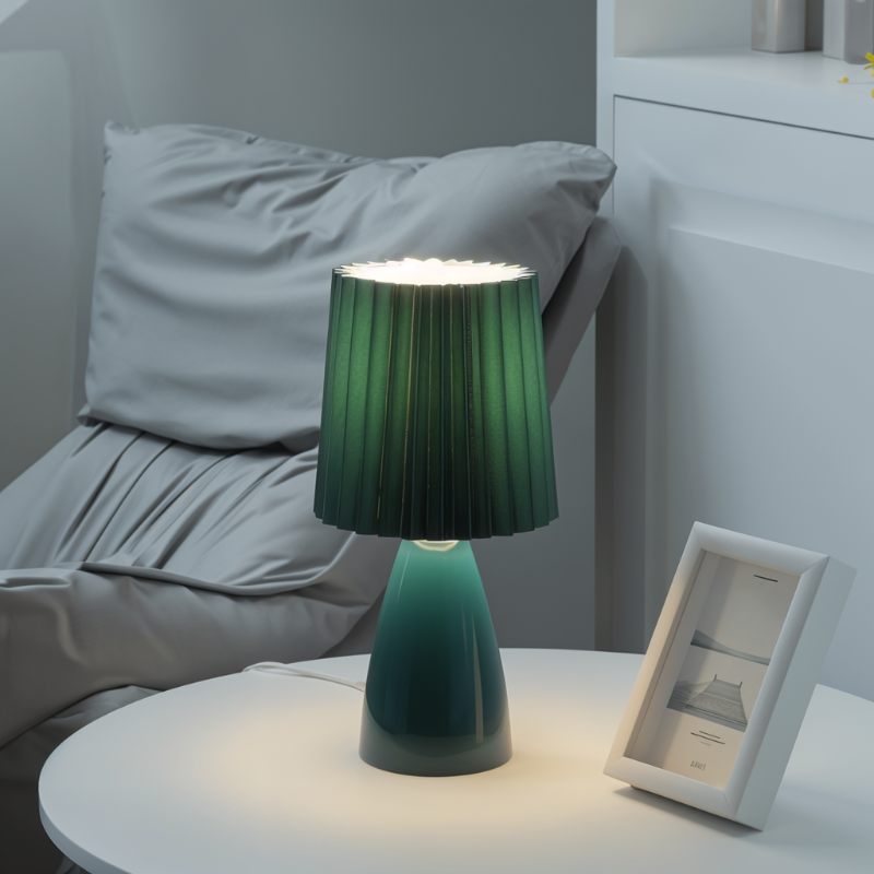 NovaGlow – Modern table lamp for stylish lighting