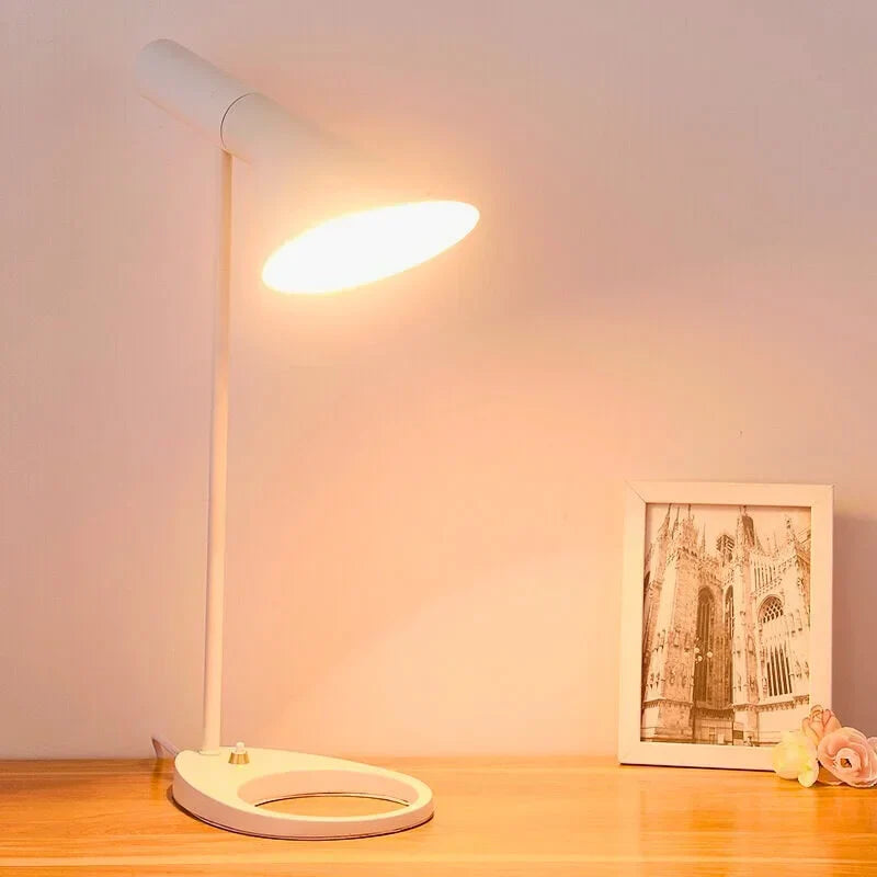 Illuma – Modern lamp for stylish lighting