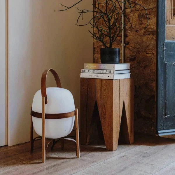 BasketGlow – Tischlampe im Korbdesign für einladende Atmosphäre