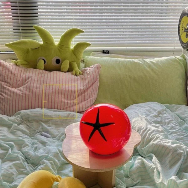 HarvestGlow – Table lamp in tomato design for a cozy atmosphere