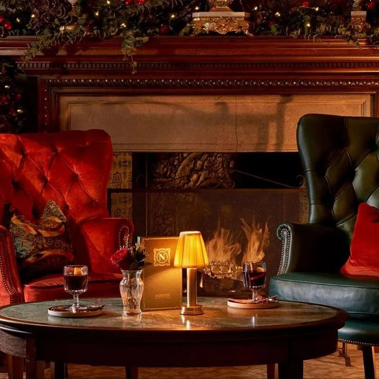 GleamLight – Tischlampe mit modernem Design und sanfter Beleuchtung