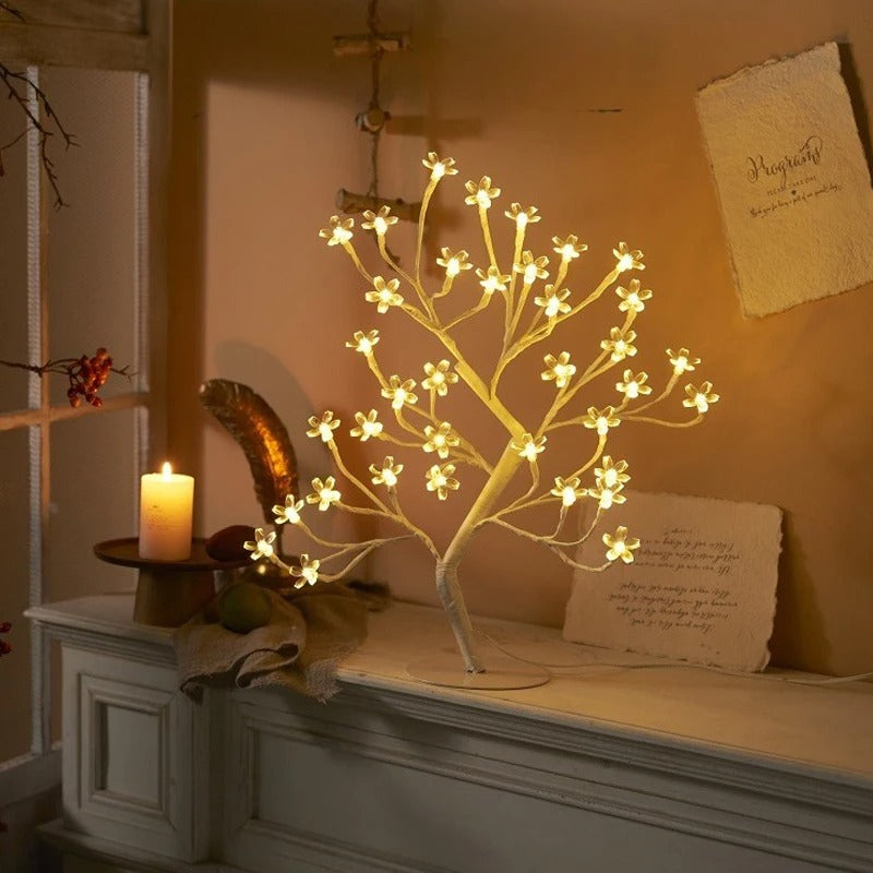 Cherryglow – LED Tischlampe Kirschblüte mit Fernbedienung für stimmungsvolles Licht