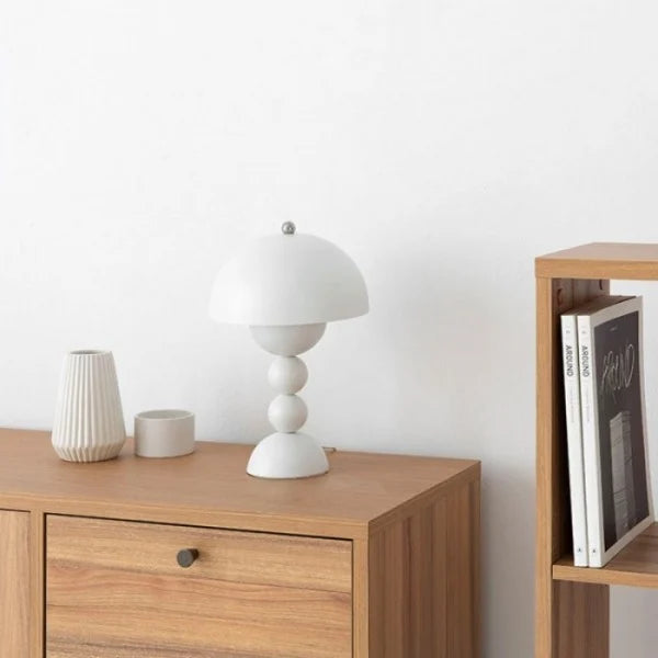 Bloomlight – Kabellose Tischlampe Mit Blüten-Design Für Elegante Räume