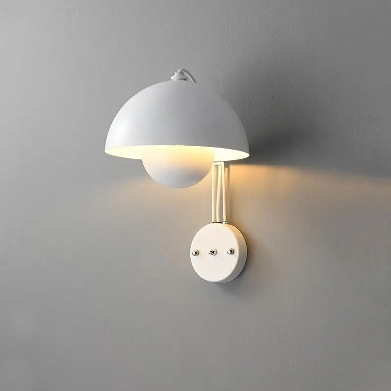 NightBud – Mushroom-shaped wall lamp for stylish room design