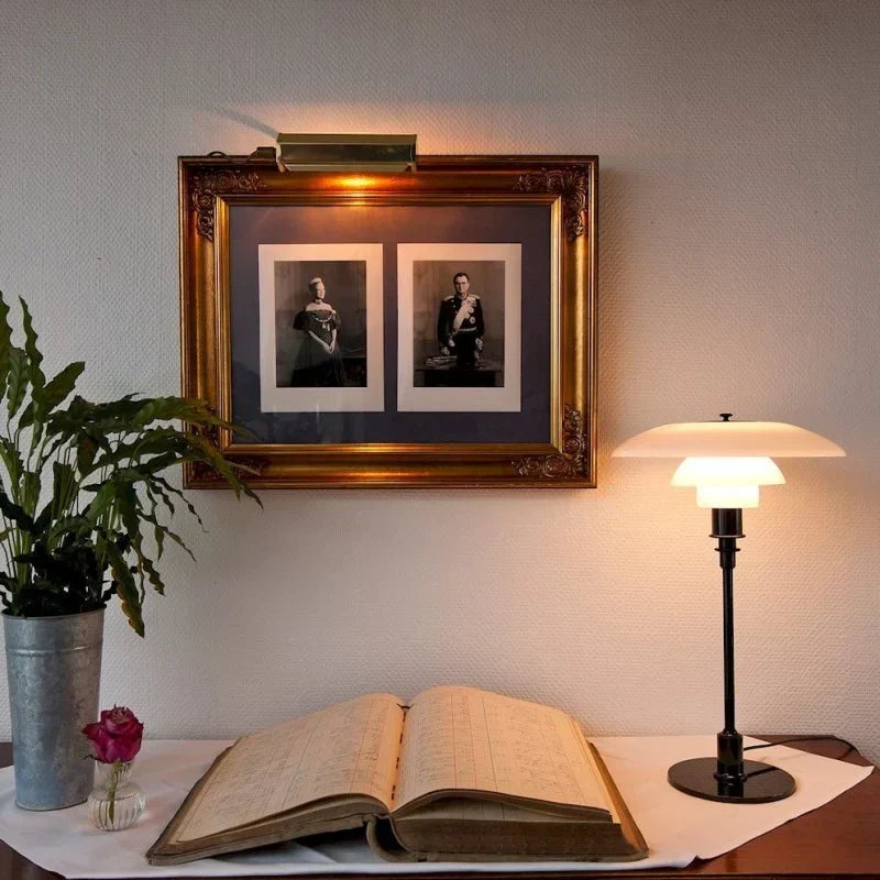 Discora – Metall Tischlampe Elegantes Design für Ihr Zuhause