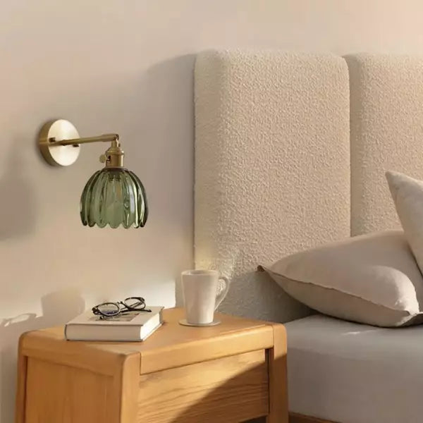 Rita – Wall lamp with glass tulip knob for vintage chic
