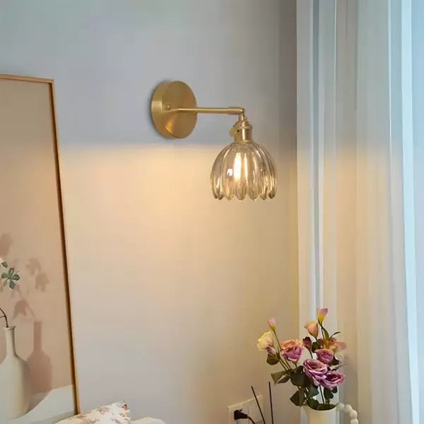 Rita – Wall lamp with glass tulip knob for vintage chic