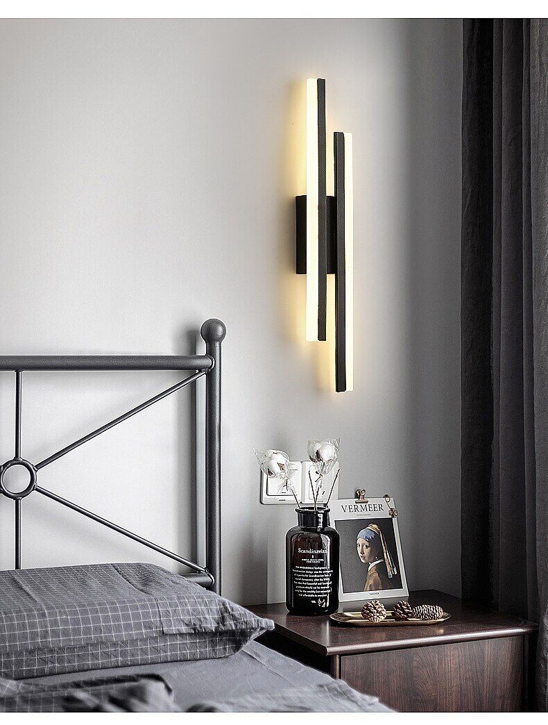 Mira – Modern LED Wall Light Black for Stylish Indoor Lighting