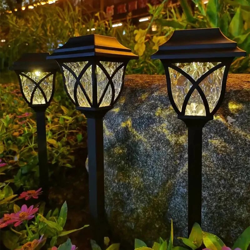 RadiantRoots – LED Solar-Gartenlichter für umweltfreundliche Beleuchtung