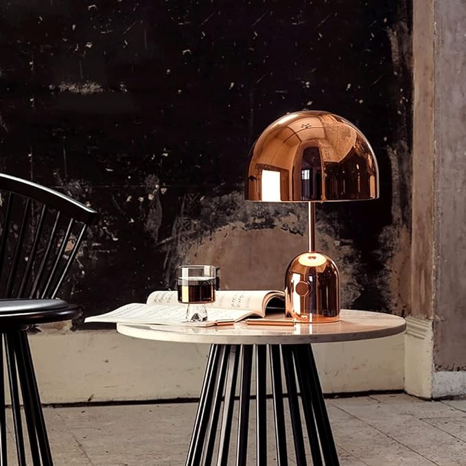 Aurora – Table lamp with copper finish for stylish lighting